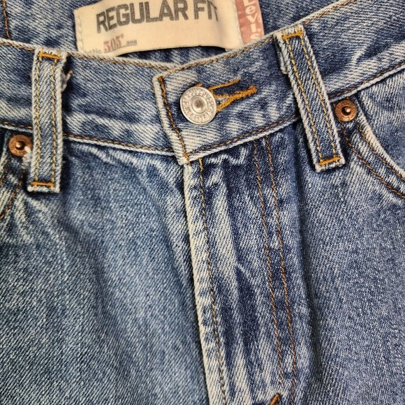 Levi's 505 Womens jeans cut off denim distressed shorts W29 - Picture 5 of 10